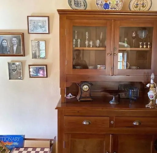 παραδοσιακή στο μαίναλο Апартаменты Alonistaina